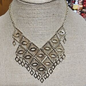 Sarah Coventry Gold-tone Statement Necklace Vintage